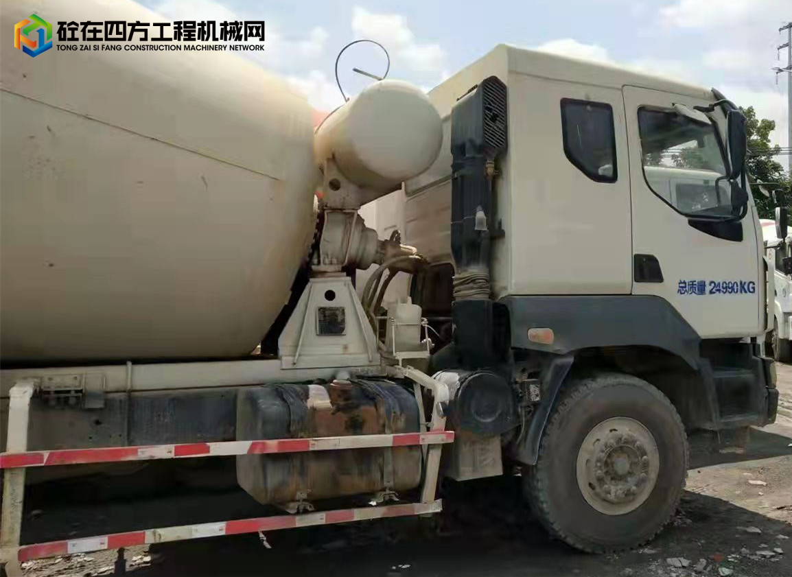 https://images.tongzsf.com/tong/truck_machine/20210922/1614af851107b4.jpg