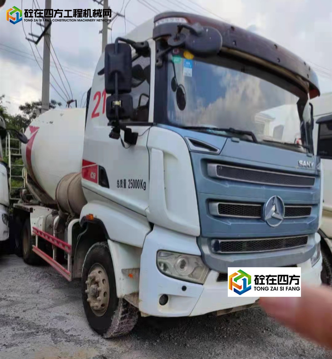 https://images.tongzsf.com/tong/truck_machine/20210923/1614bee7aefb18.jpg