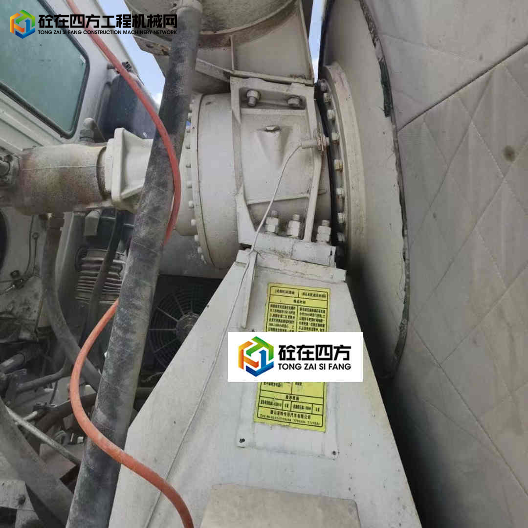 https://images.tongzsf.com/tong/truck_machine/20210923/1614bf9f9d7357.jpg