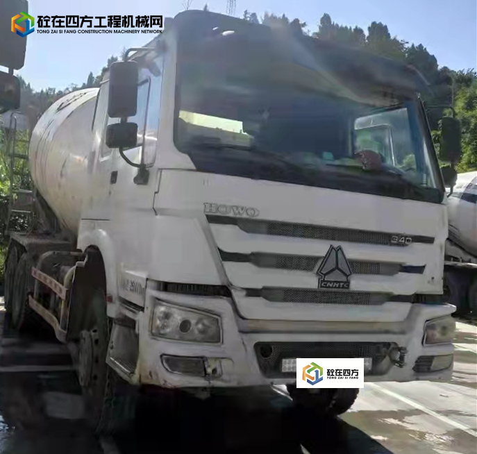 https://images.tongzsf.com/tong/truck_machine/20210924/1614d21b1ad7b4.jpg