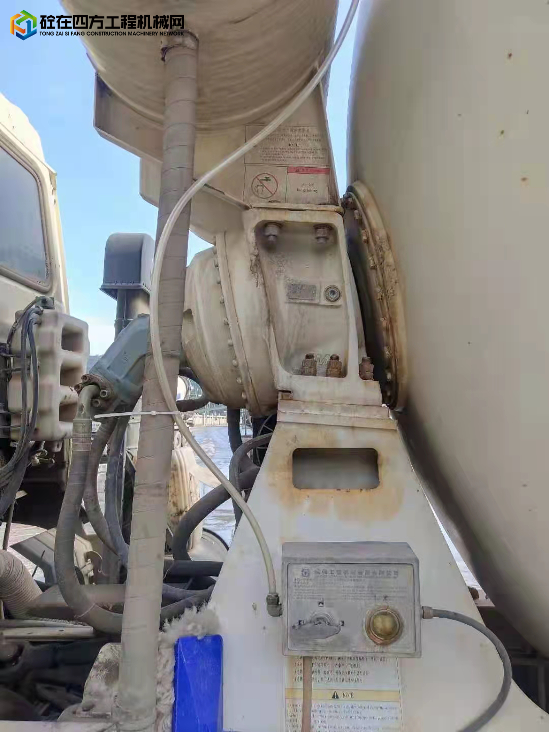 https://images.tongzsf.com/tong/truck_machine/20210924/1614d6d5fa25b0.jpg