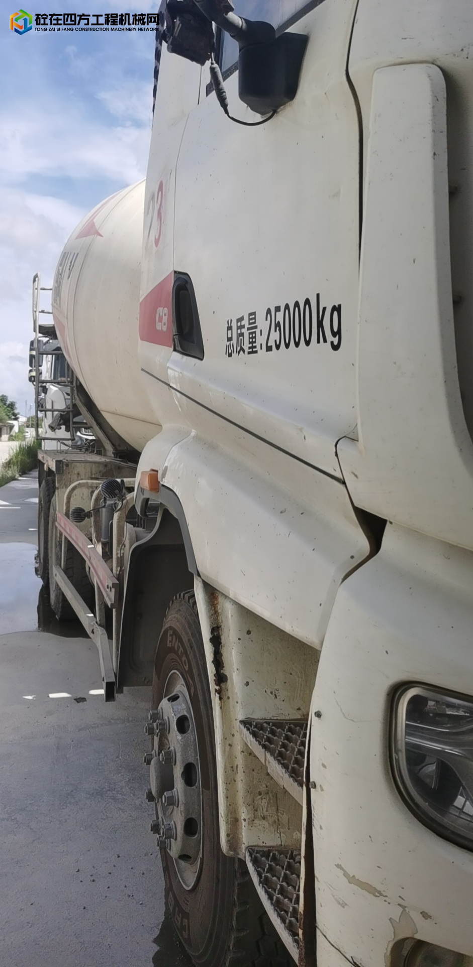 https://images.tongzsf.com/tong/truck_machine/20210927/16151dd62cde46.jpg