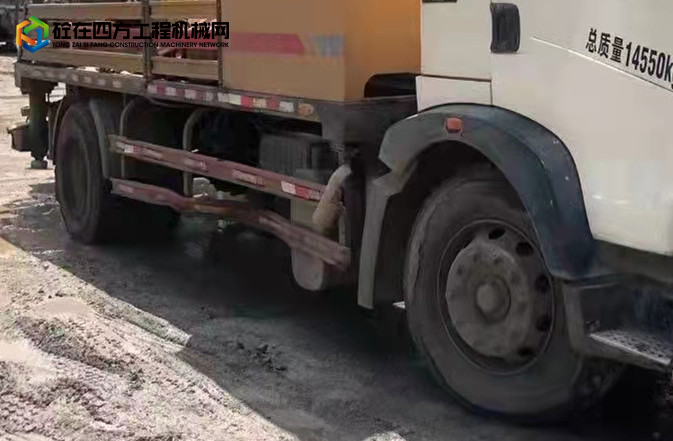 https://images.tongzsf.com/tong/truck_machine/20210928/1615284ed1ce19.jpg