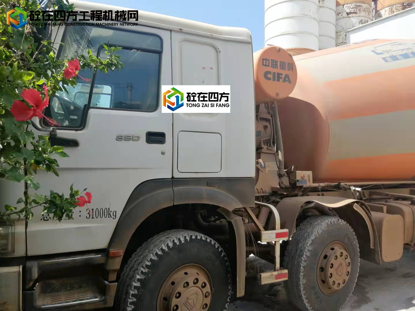 https://images.tongzsf.com/tong/truck_machine/20210928/161528e7c1aec3.jpg