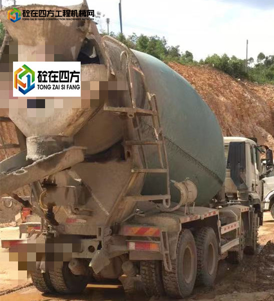 https://images.tongzsf.com/tong/truck_machine/20210928/16152ba1b88f57.jpg