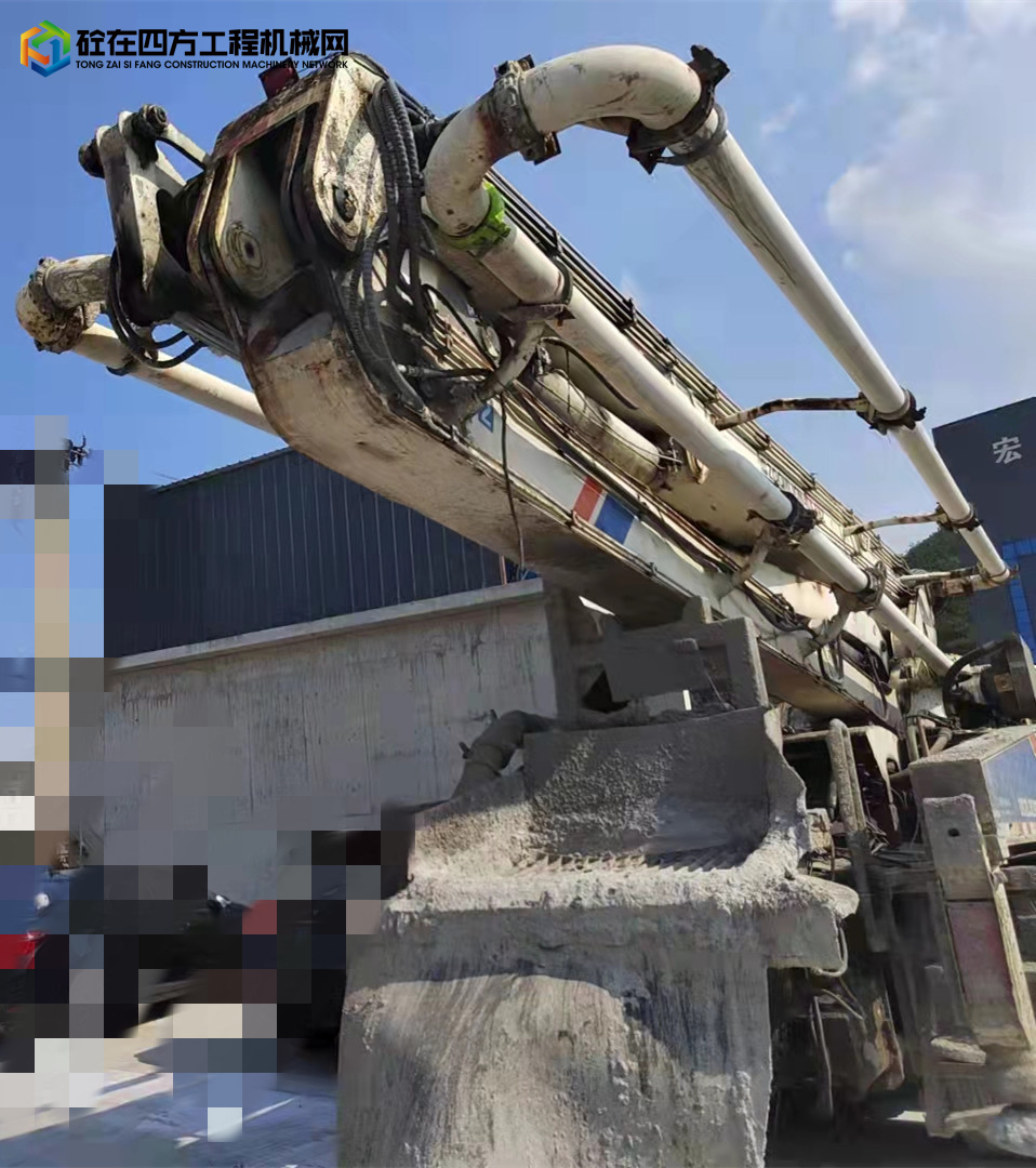 https://images.tongzsf.com/tong/truck_machine/20210928/16152c98abcd40.jpg