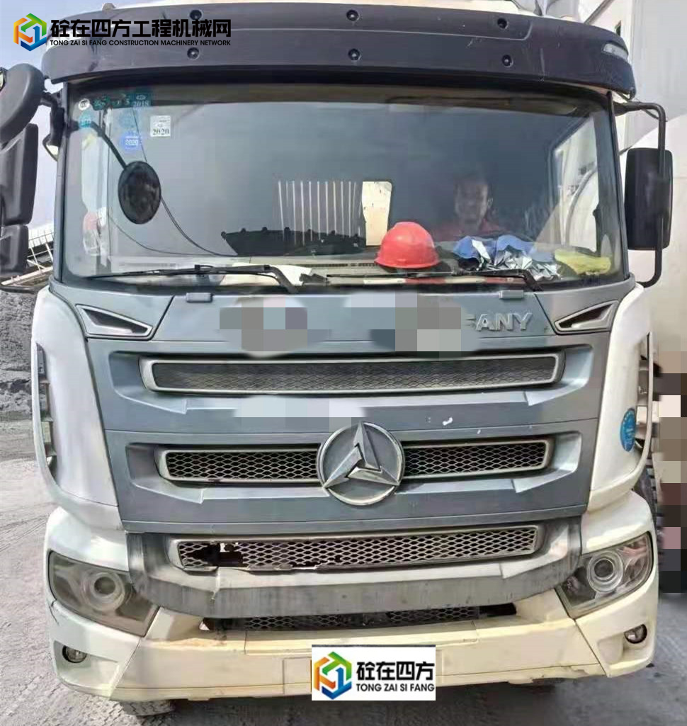 https://images.tongzsf.com/tong/truck_machine/20210929/16153d355dcbf3.jpg