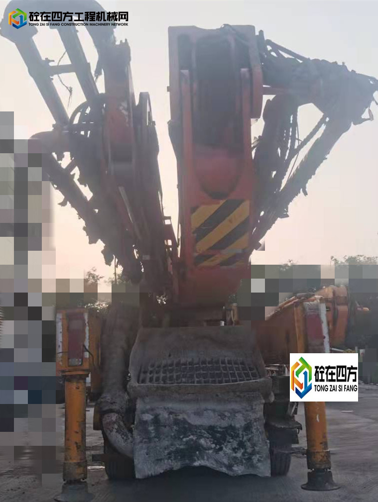 https://images.tongzsf.com/tong/truck_machine/20210929/1615407375ed52.jpg
