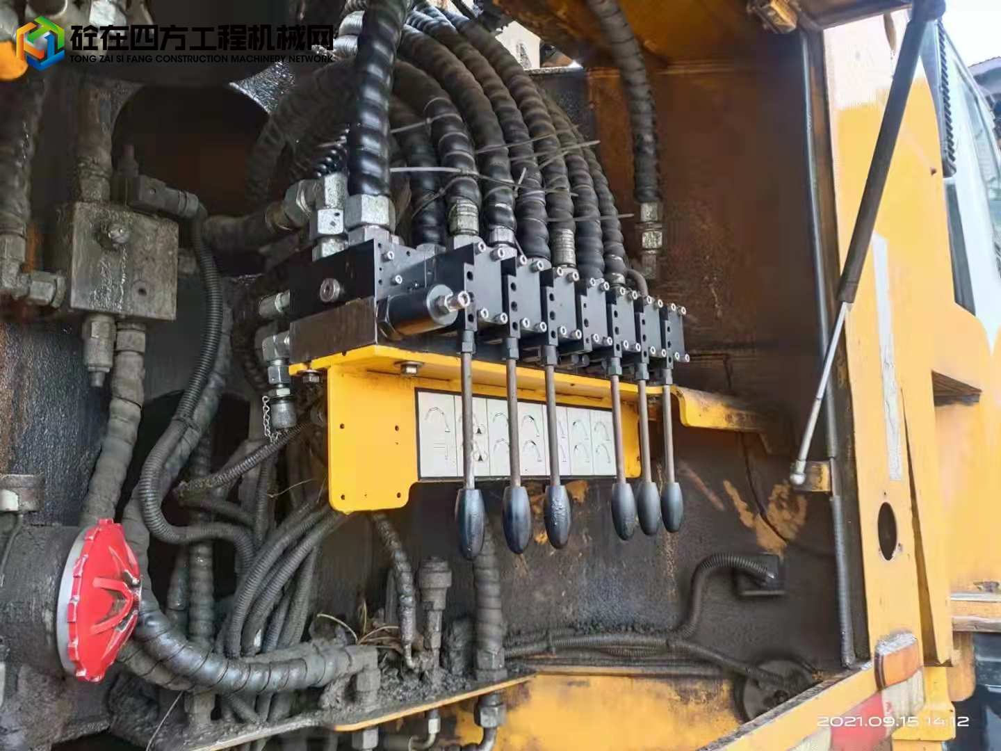 https://images.tongzsf.com/tong/truck_machine/20210929/16154194ba40f7.jpg