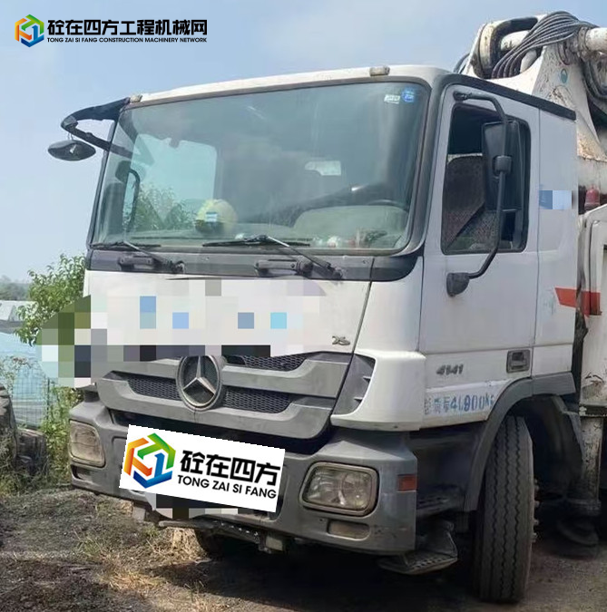 https://images.tongzsf.com/tong/truck_machine/20210930/161551bf1d4fde.jpg