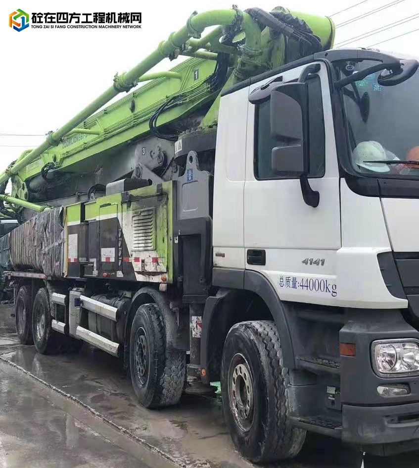 https://images.tongzsf.com/tong/truck_machine/20210930/1615537610d9cc.jpg