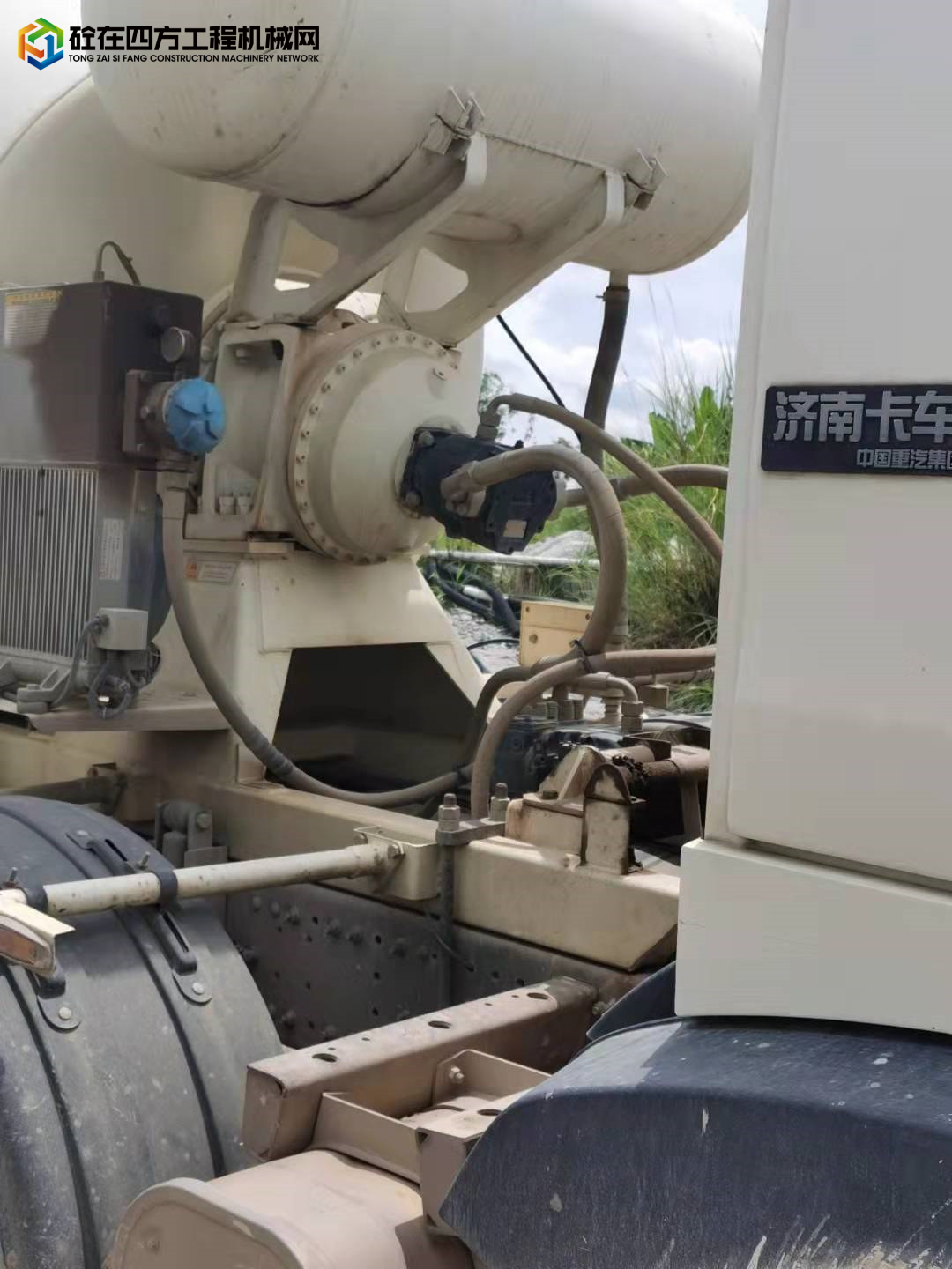 https://images.tongzsf.com/tong/truck_machine/20211006/1615cf66961eec.jpg