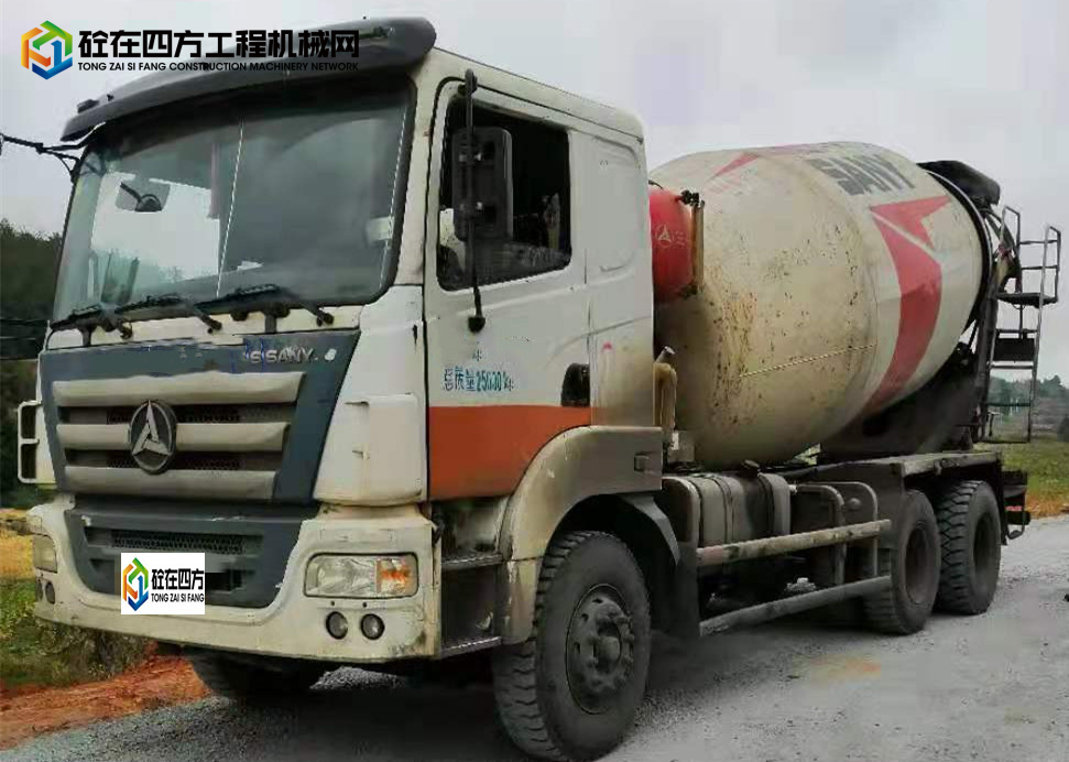 https://images.tongzsf.com/tong/truck_machine/20211006/1615d08993758b.jpg