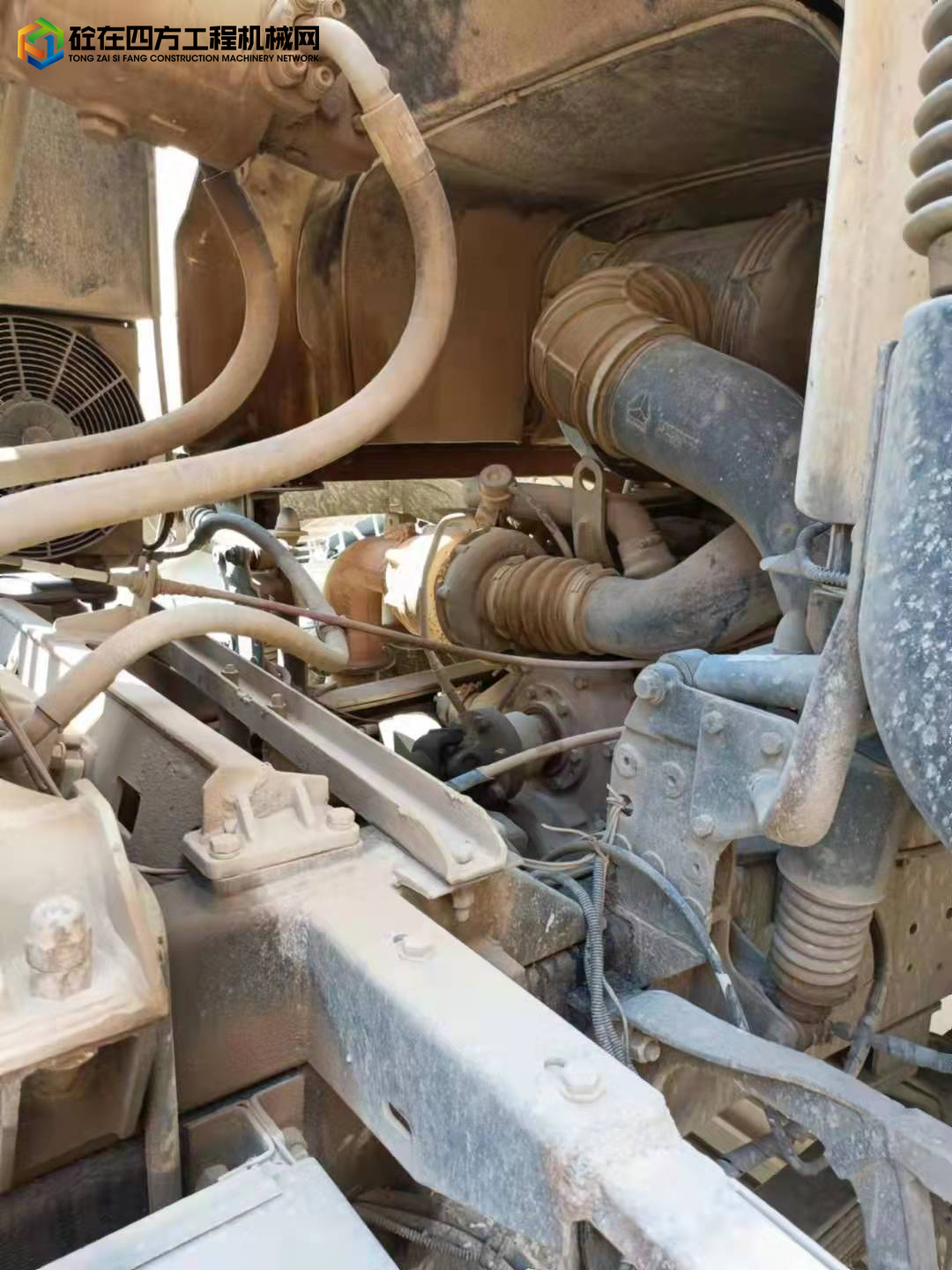 https://images.tongzsf.com/tong/truck_machine/20211006/1615d3d96cb7d5.jpg