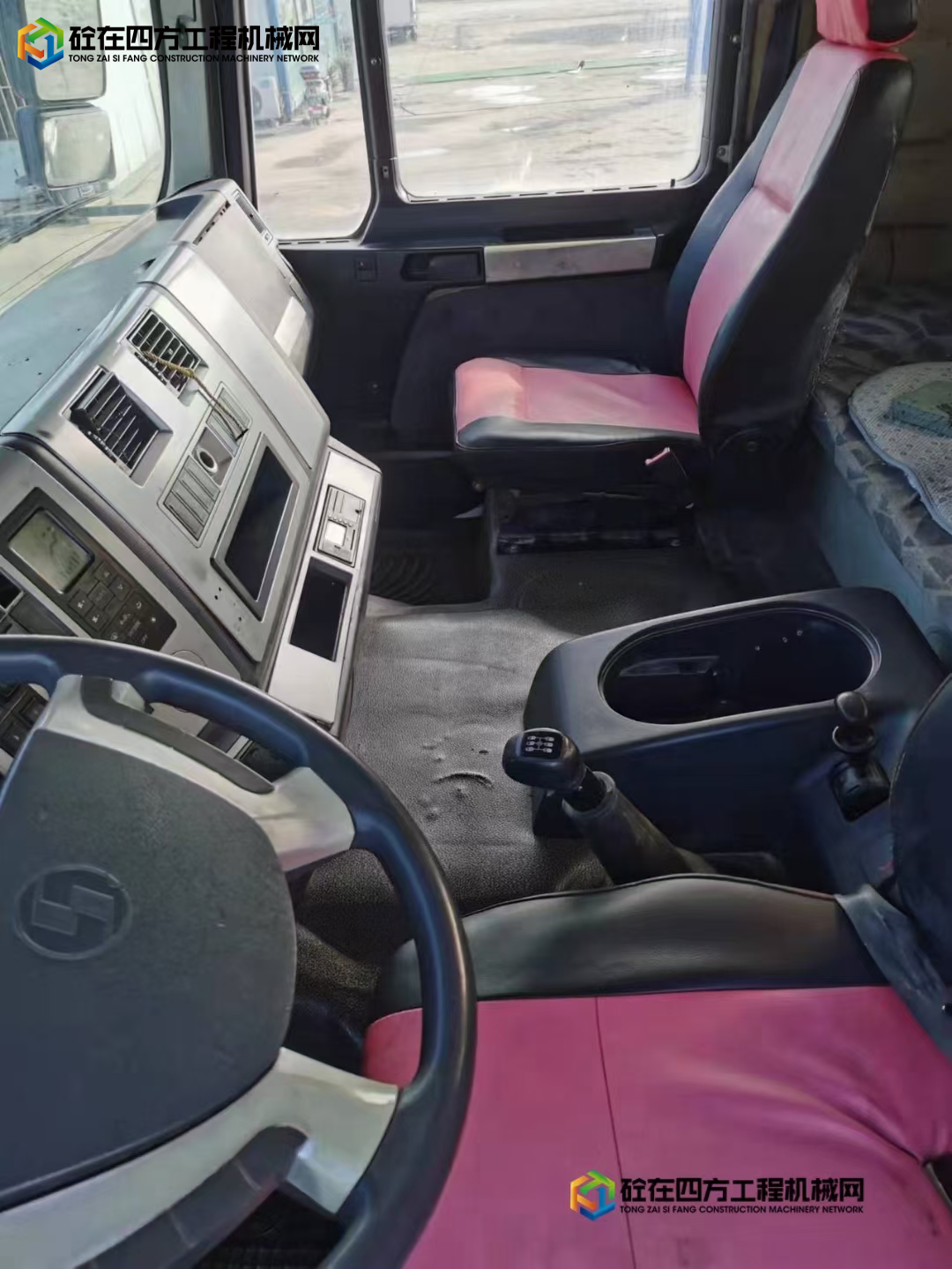 https://images.tongzsf.com/tong/truck_machine/20211007/1615e4b6fed0f8.jpg