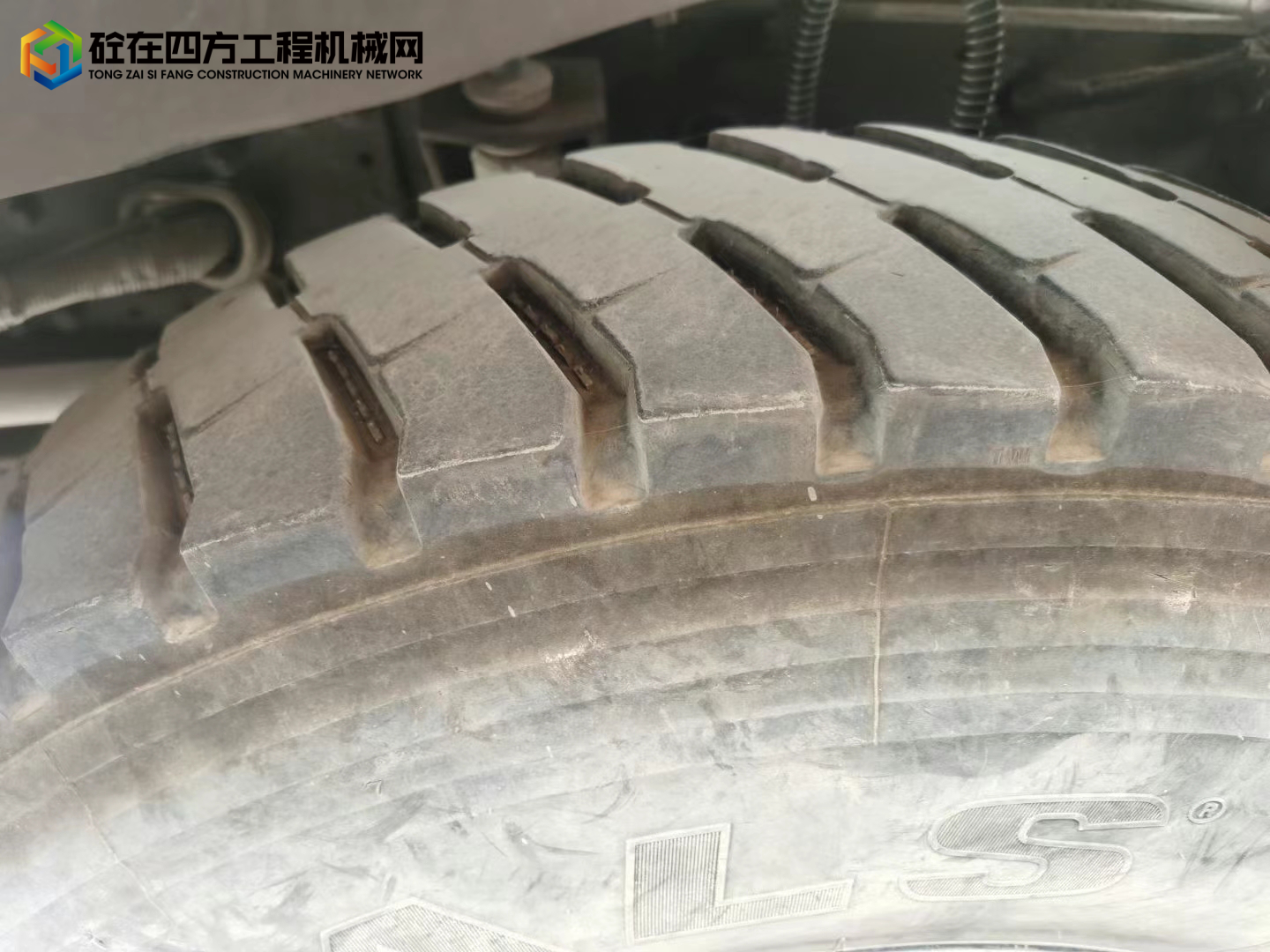https://images.tongzsf.com/tong/truck_machine/20211007/1615e5dbe79807.jpg