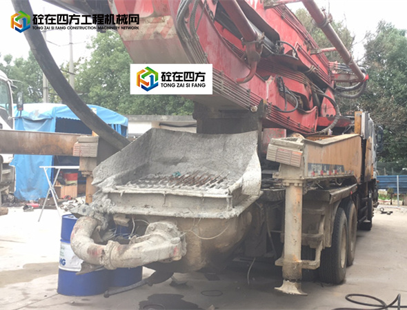 https://images.tongzsf.com/tong/truck_machine/20211007/1615e8c0ad9c80.jpg