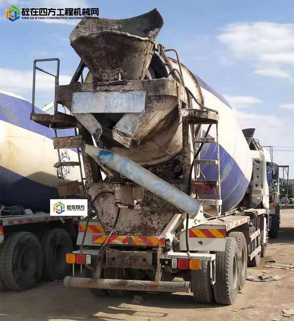 https://images.tongzsf.com/tong/truck_machine/20211007/1615e95e904f55.jpg