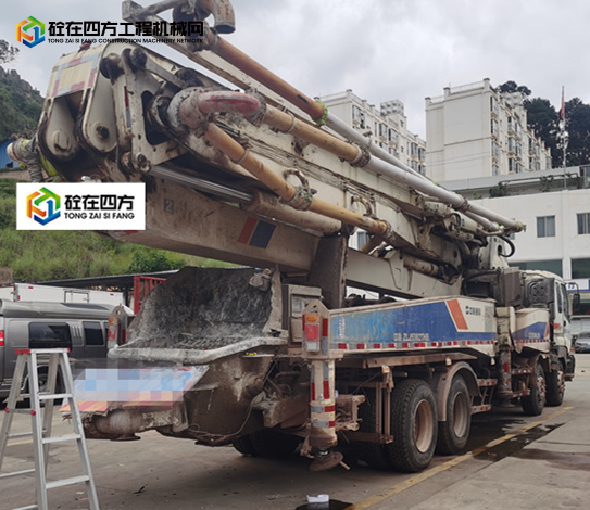 https://images.tongzsf.com/tong/truck_machine/20211007/1615eaad893001.jpg