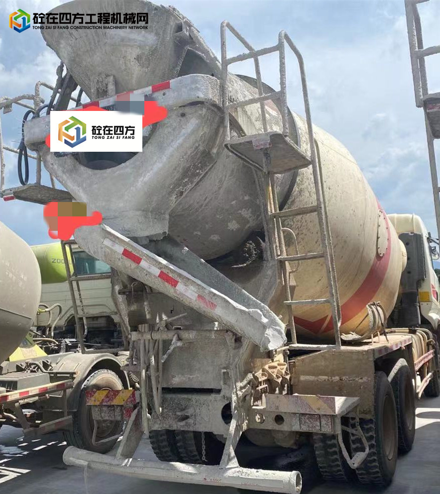 https://images.tongzsf.com/tong/truck_machine/20211008/1615f95c0095d2.jpg
