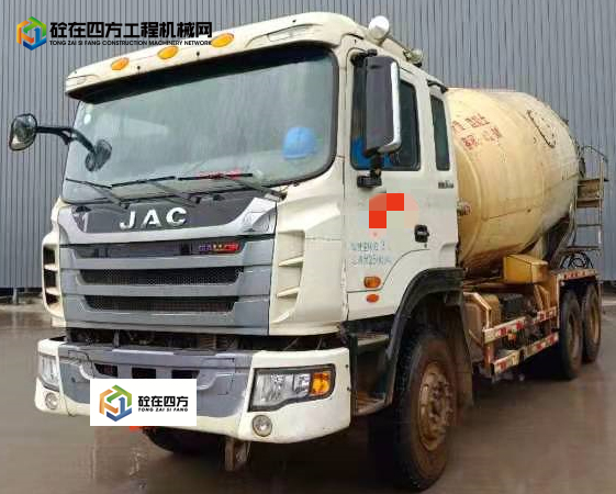 https://images.tongzsf.com/tong/truck_machine/20211008/1615fdbbb91e85.jpg