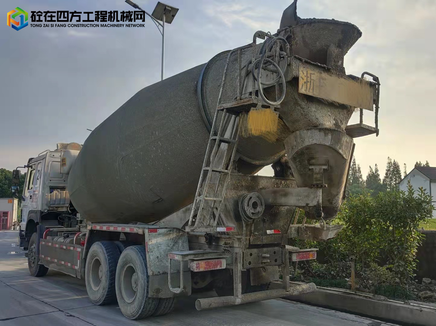 https://images.tongzsf.com/tong/truck_machine/20211008/161600fe3392e5.jpg