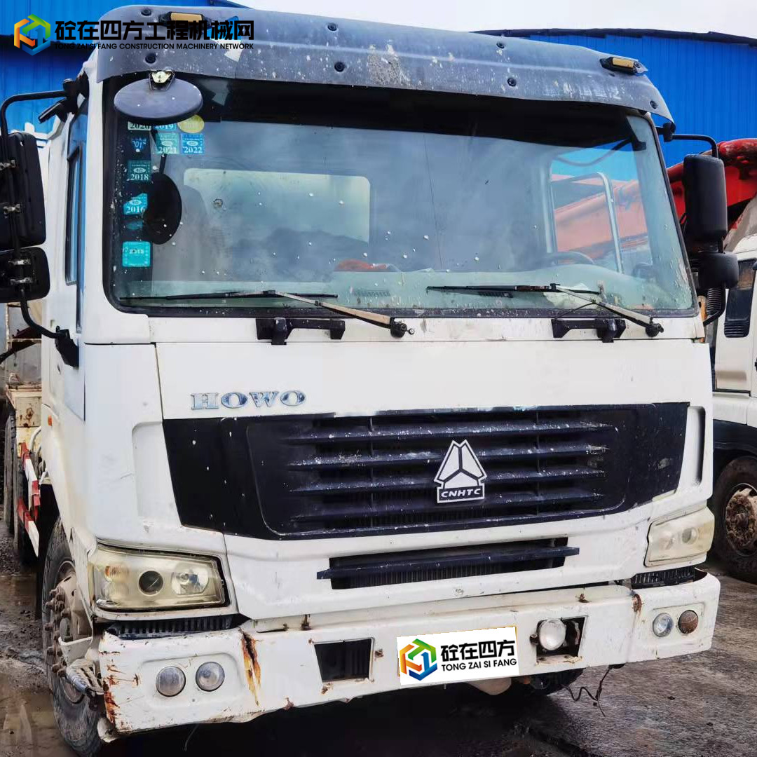 https://images.tongzsf.com/tong/truck_machine/20211008/1616012a2cfbd3.jpg