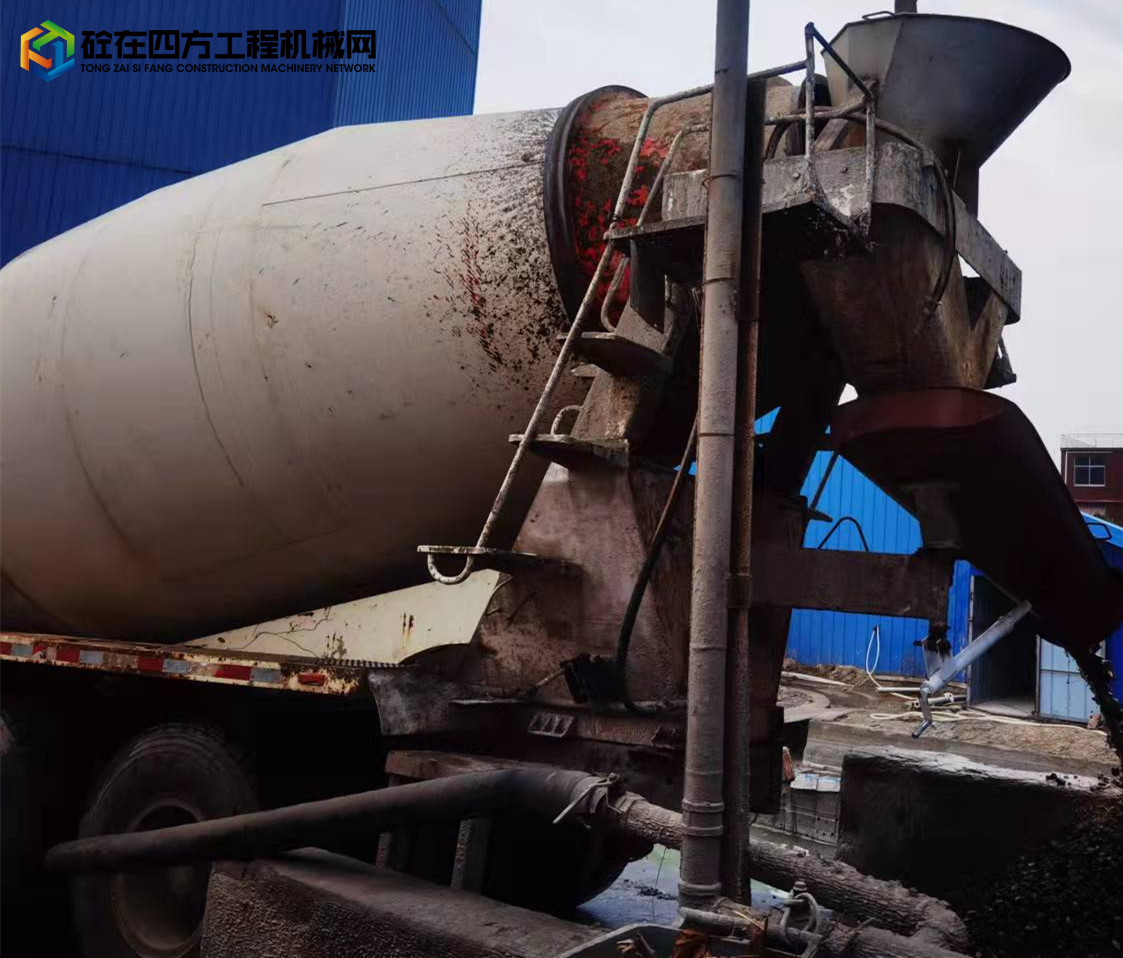 https://images.tongzsf.com/tong/truck_machine/20211008/1616012a4d9466.jpg
