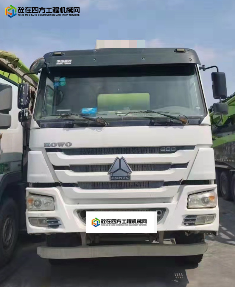 https://images.tongzsf.com/tong/truck_machine/20211009/161613a45eddbc.jpg