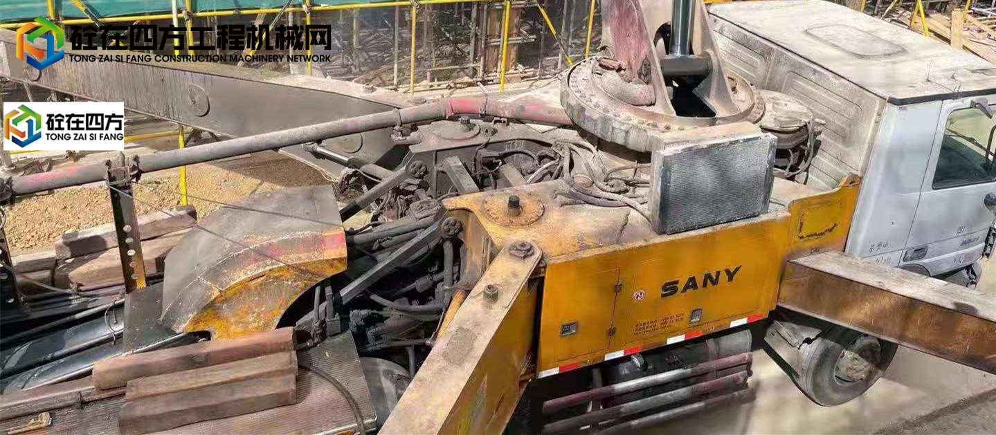 https://images.tongzsf.com/tong/truck_machine/20211009/1616147c414a7e.jpg