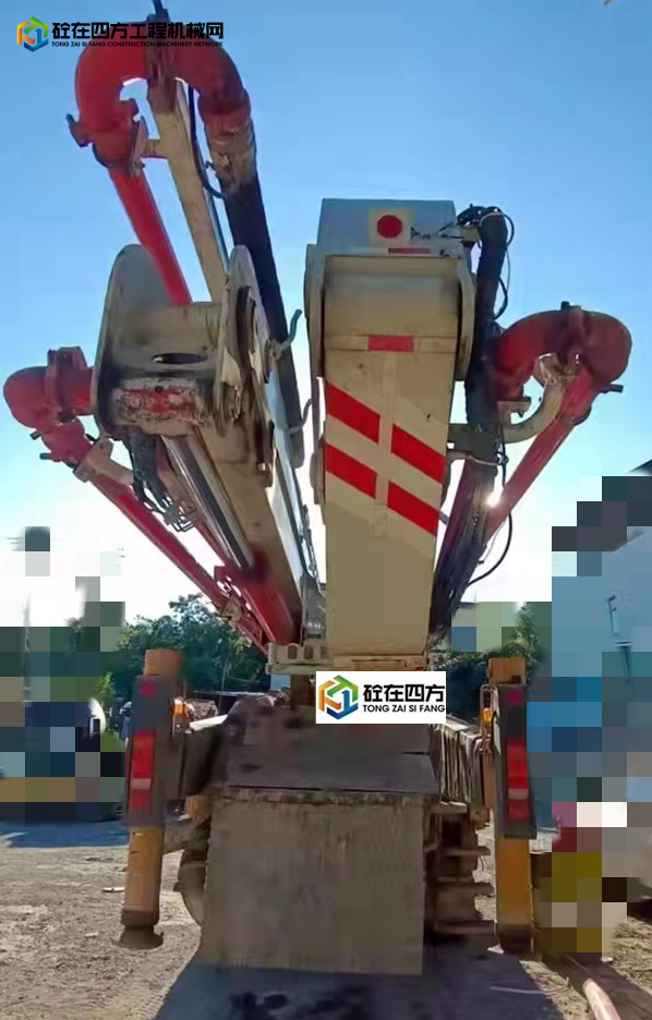 https://images.tongzsf.com/tong/truck_machine/20211010/161625a828b85b.jpg