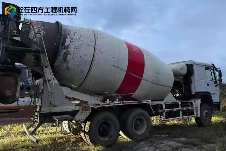 https://images.tongzsf.com/tong/truck_machine/20211011/16163abfab2f81.jpg