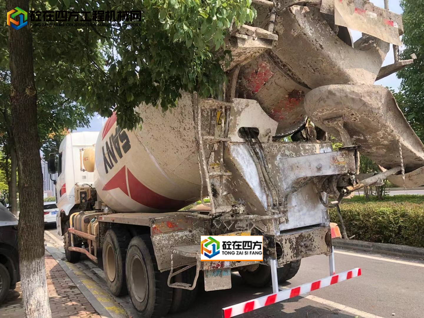https://images.tongzsf.com/tong/truck_machine/20211011/16163f0a9dd793.jpg
