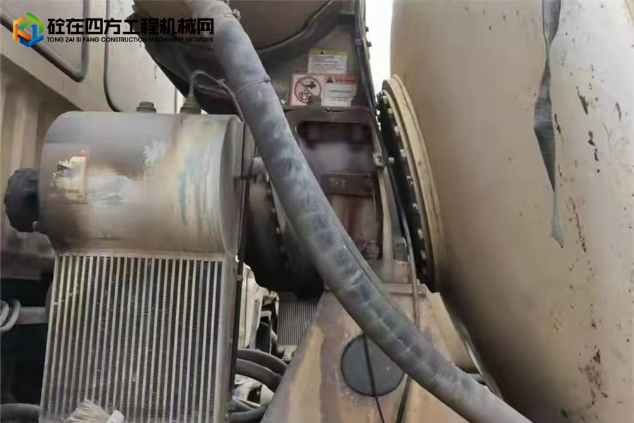 https://images.tongzsf.com/tong/truck_machine/20211011/1616403c6ebee5.jpg