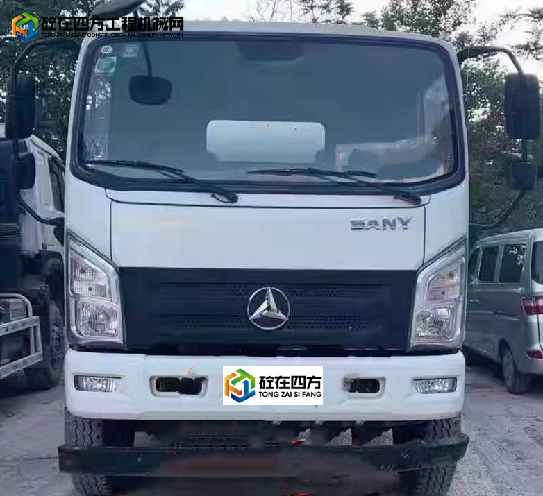 https://images.tongzsf.com/tong/truck_machine/20211012/16164e5c65fbf0.jpg