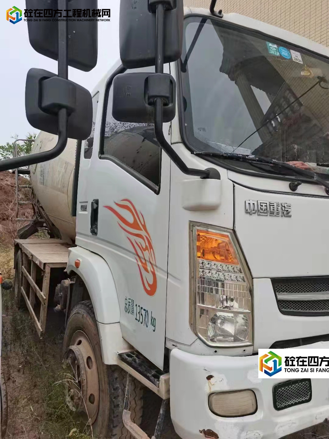https://images.tongzsf.com/tong/truck_machine/20211012/161652bb2367e6.jpg