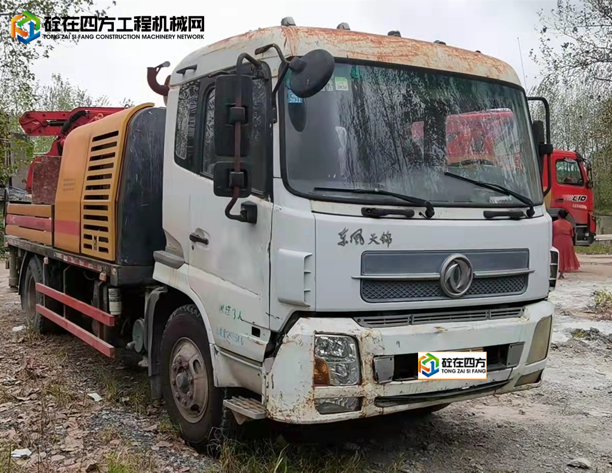 https://images.tongzsf.com/tong/truck_machine/20211012/1616531787db4c.jpg