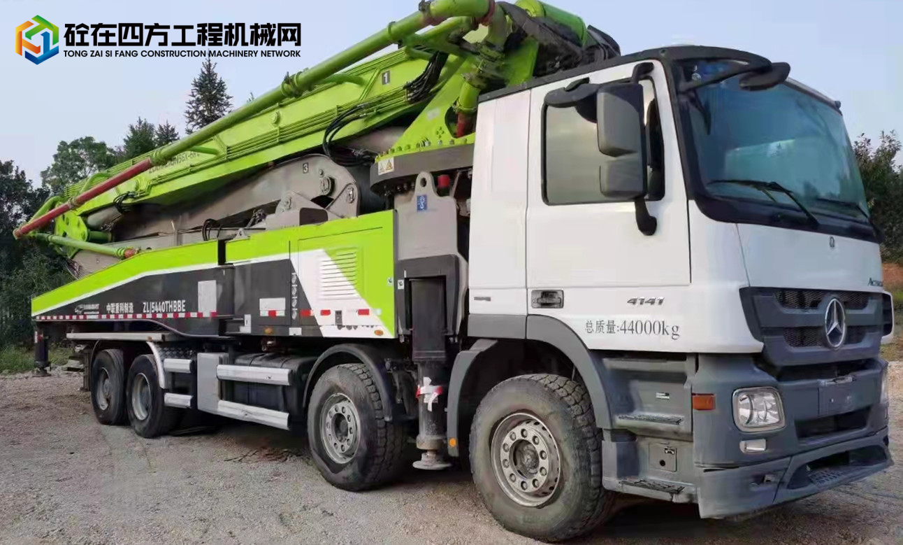 https://images.tongzsf.com/tong/truck_machine/20211012/161654d2ca9758.jpg