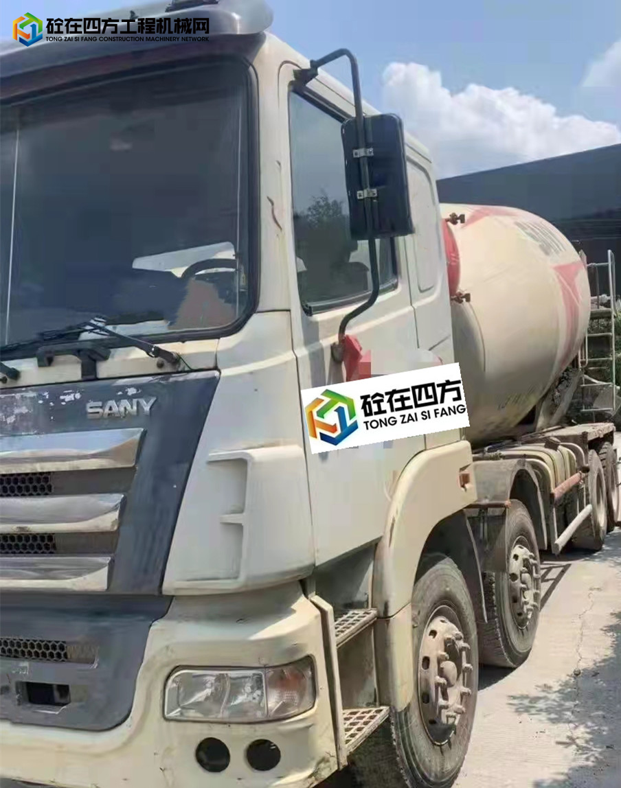 https://images.tongzsf.com/tong/truck_machine/20211012/1616557af59bfa.jpg