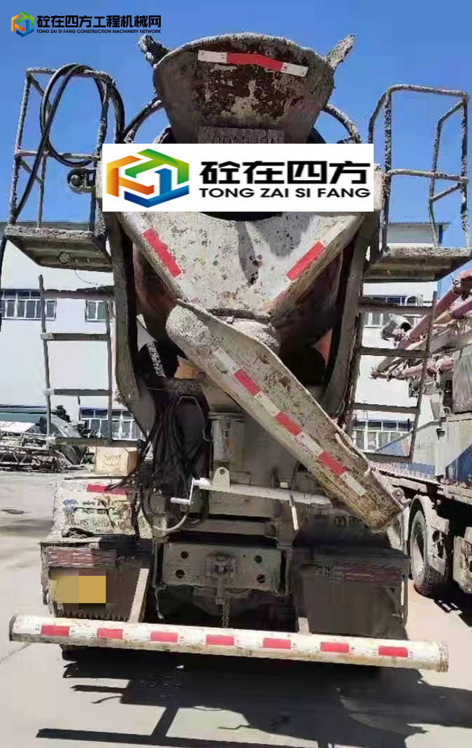https://images.tongzsf.com/tong/truck_machine/20211013/161662f0816bea.jpg