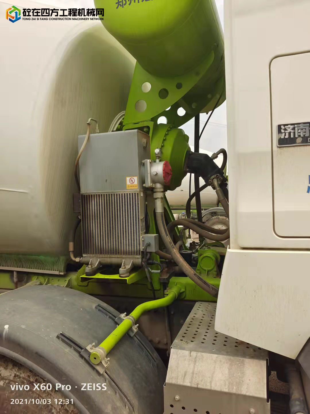 https://images.tongzsf.com/tong/truck_machine/20211013/161663d5adcd8c.jpg