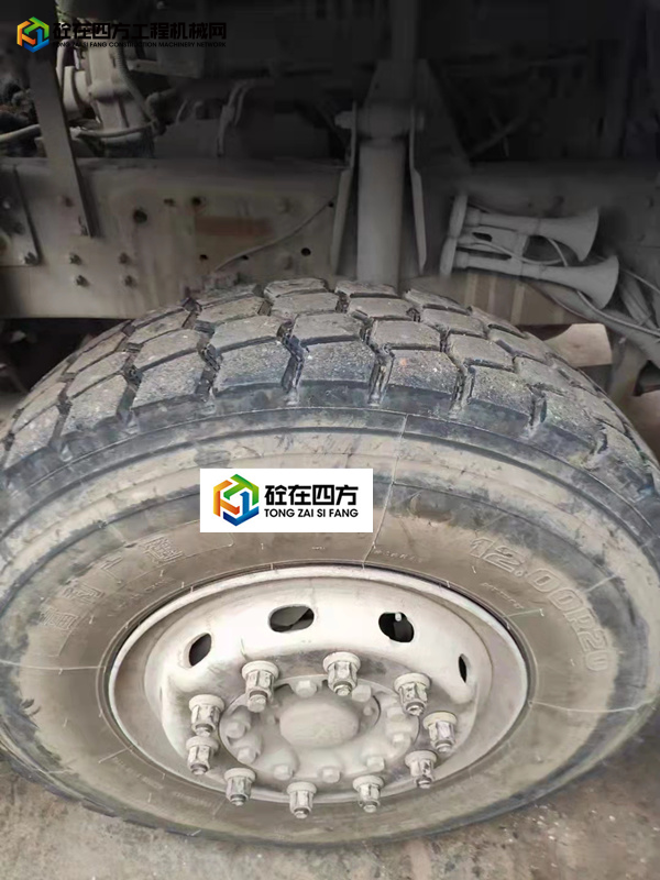 https://images.tongzsf.com/tong/truck_machine/20211013/16166462aee9cc.jpg