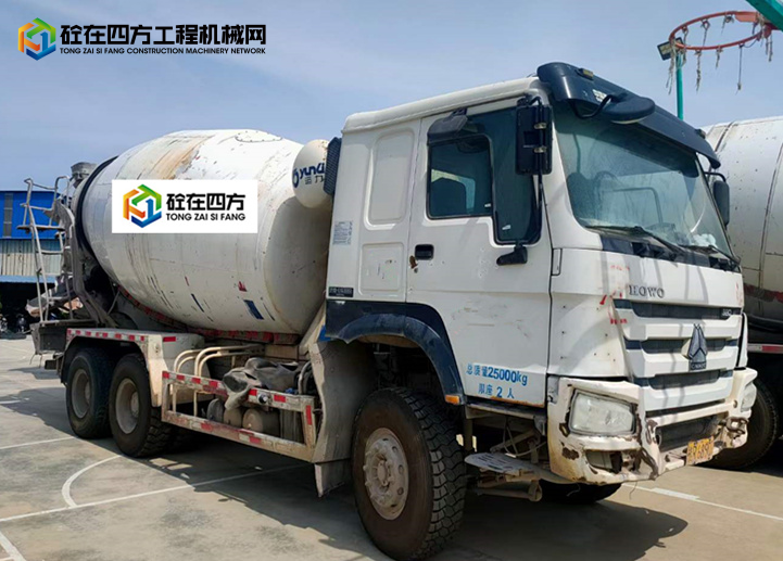 https://images.tongzsf.com/tong/truck_machine/20211013/16166545f23666.jpg