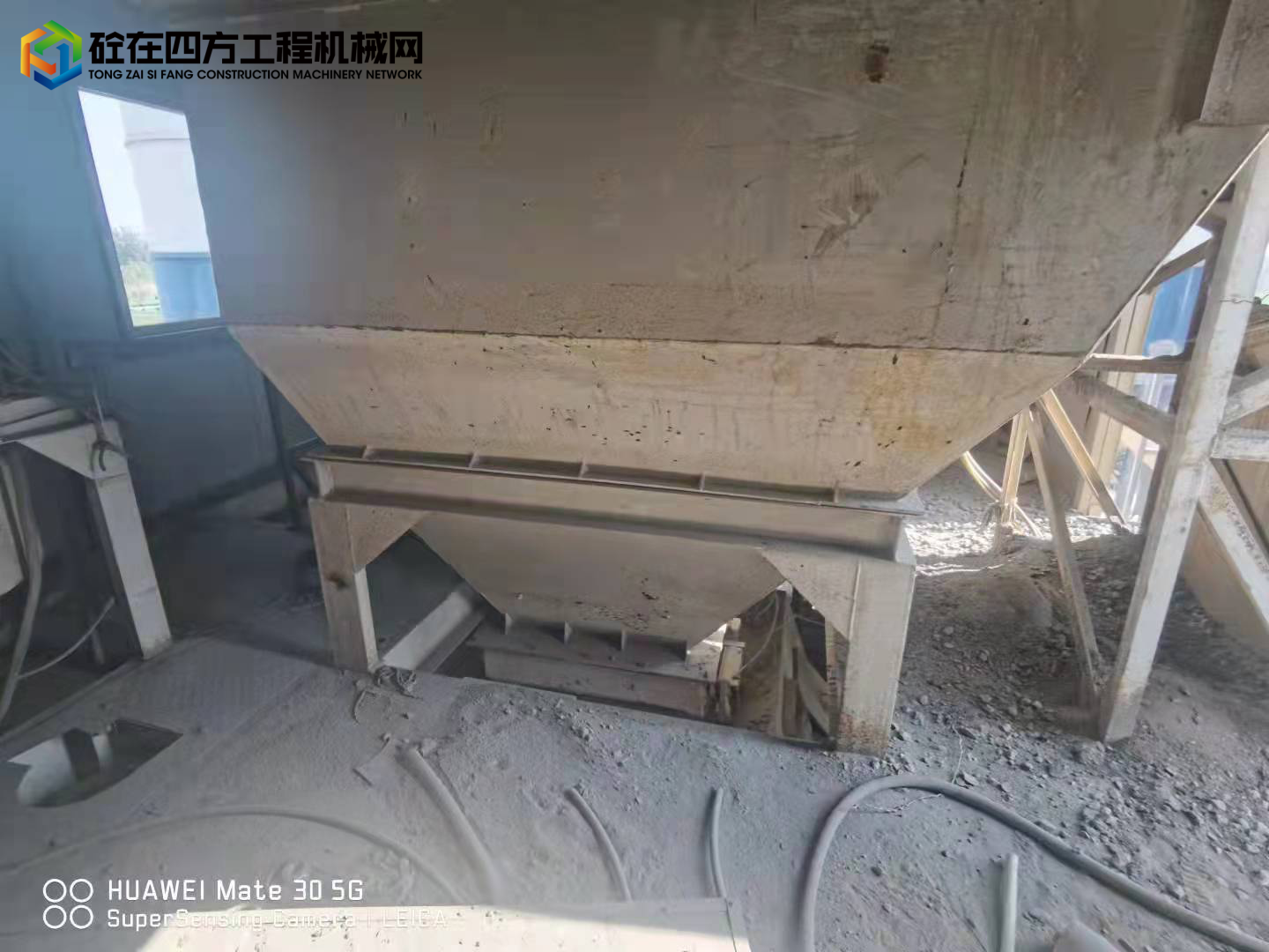 https://images.tongzsf.com/tong/truck_machine/20211013/161669ab7eb963.jpg