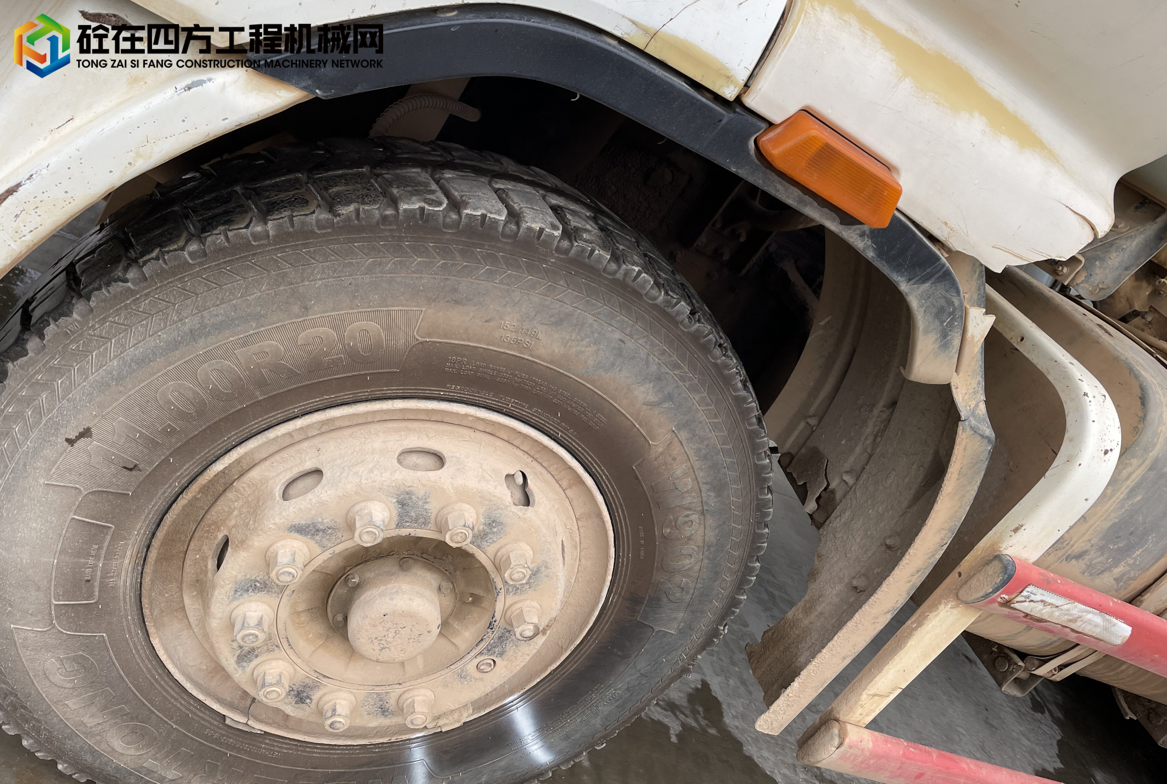 https://images.tongzsf.com/tong/truck_machine/20211014/161679d7e0079f.jpg