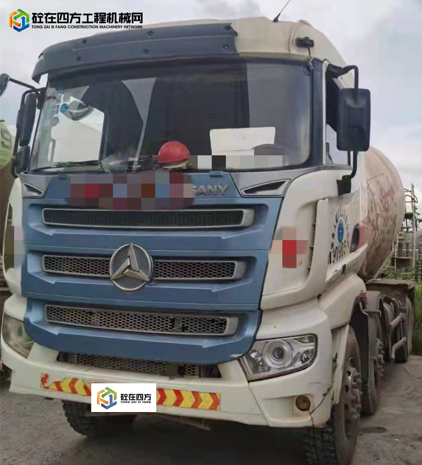 https://images.tongzsf.com/tong/truck_machine/20211014/16167afc29bf26.jpg