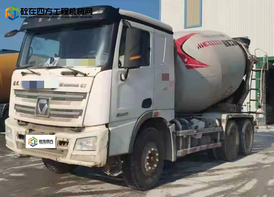 https://images.tongzsf.com/tong/truck_machine/20211014/16167db08dbbd0.jpg