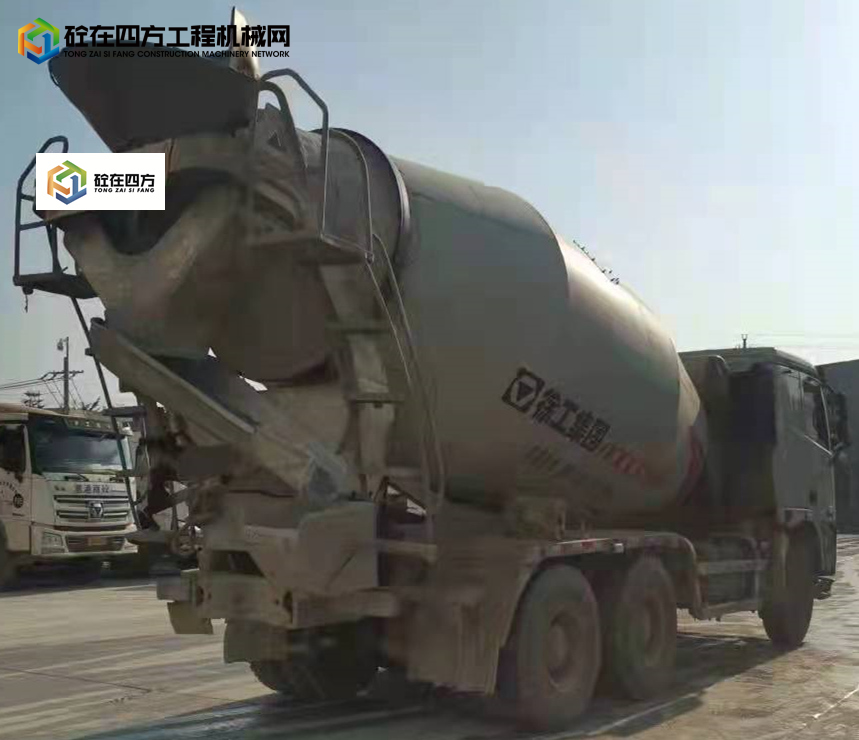 https://images.tongzsf.com/tong/truck_machine/20211014/16167db0a8c052.jpg