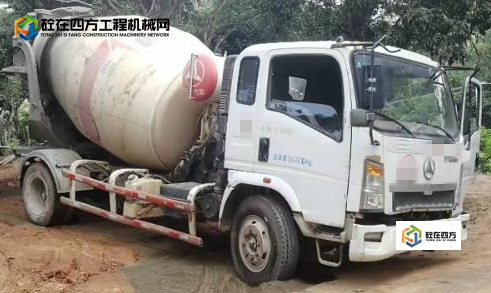 https://images.tongzsf.com/tong/truck_machine/20211015/16168cf0edca2c.jpg