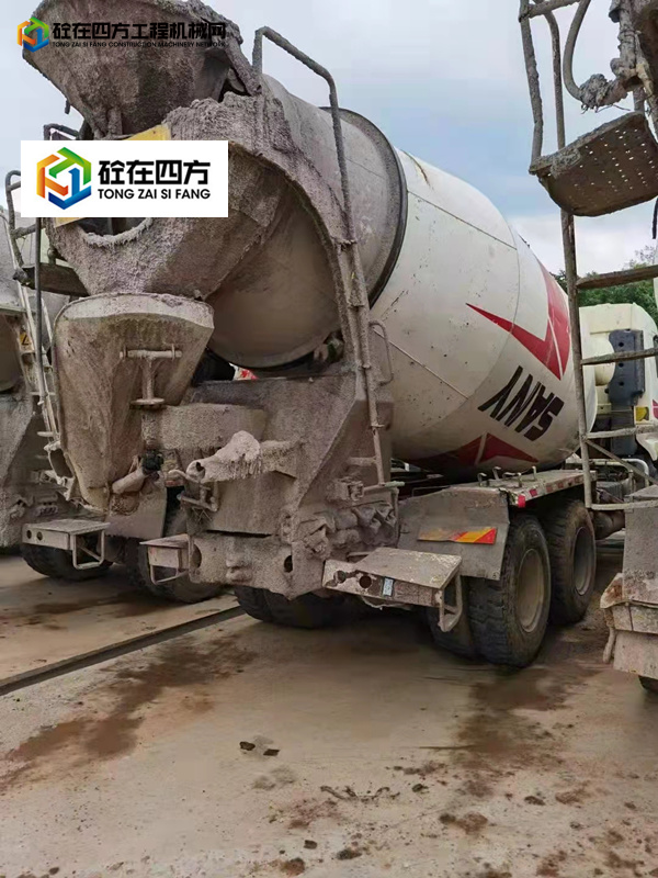 https://images.tongzsf.com/tong/truck_machine/20211015/16168f7393453a.jpg